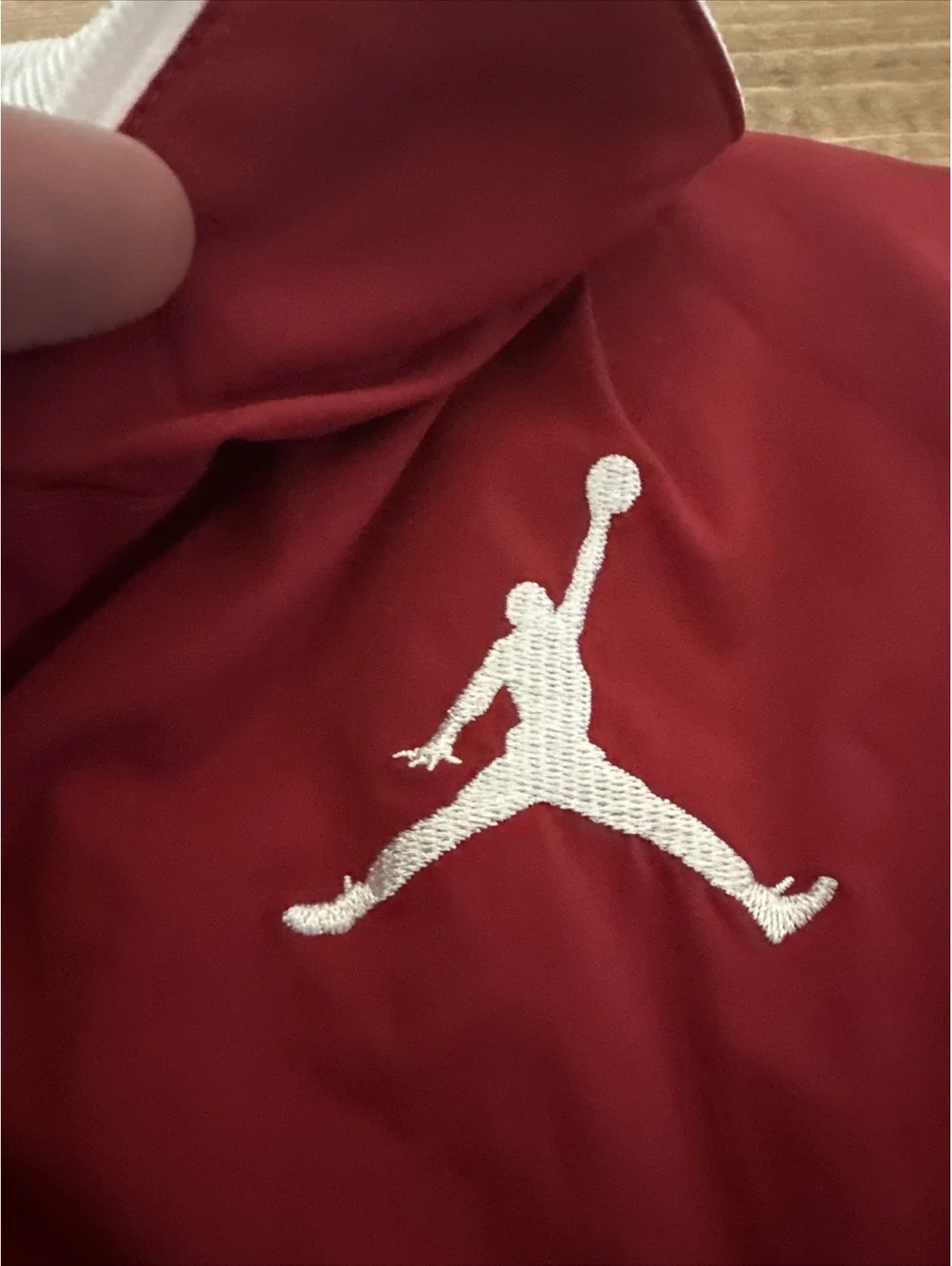 Nike Jordan Boy's Long Sleeve Red And Blue Pullover Lightweight Jacket Size Xl